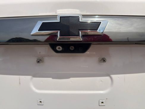 Used 2020 Chevrolet Traverse RS FWD image 15