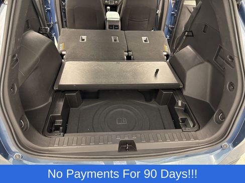 Used 2024 Chevrolet Equinox LT image 40