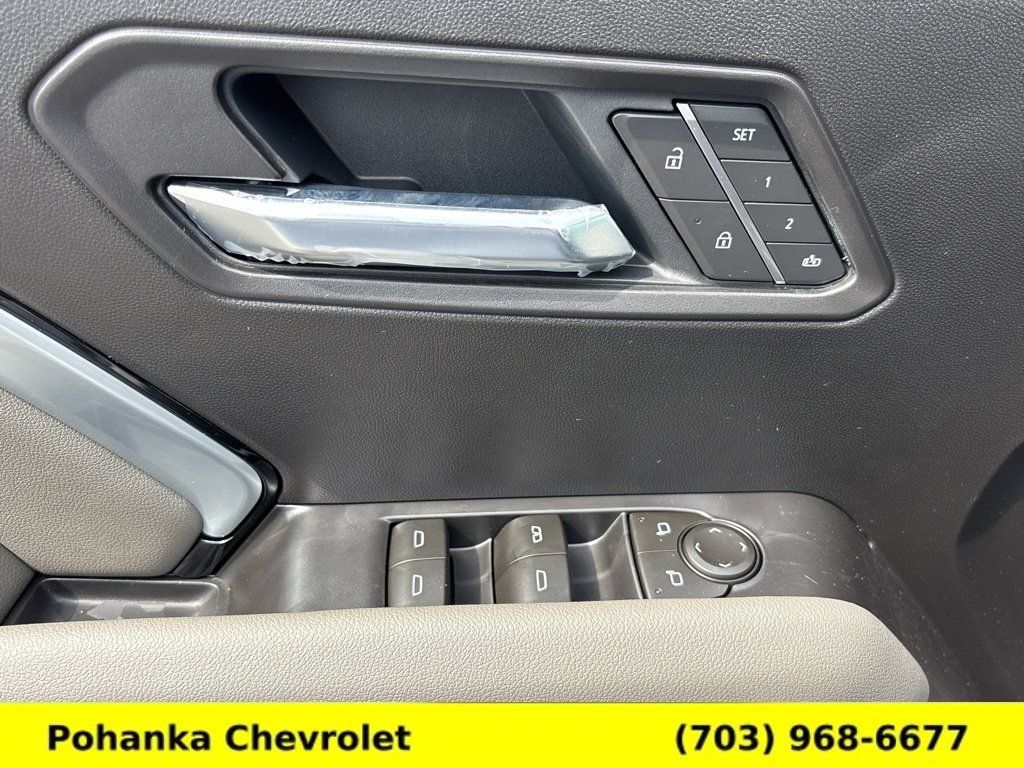 New 2026 Chevrolet Colorado ZR2 w/ Technology Package AWD/4WD image 23