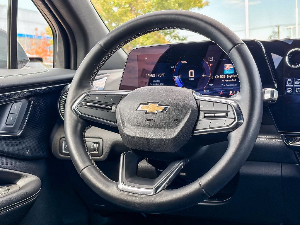 Used 2024 Chevrolet Blazer EV LT AWD/4WD image 18