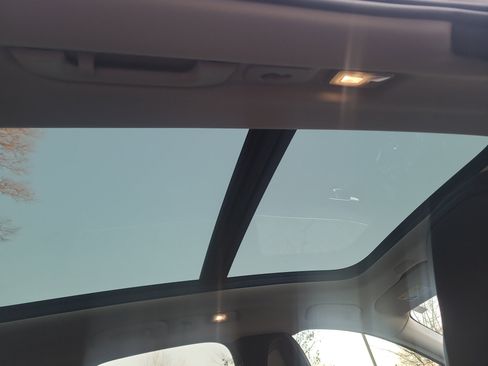 Used 2022 Volvo XC60 B5 Inscription w/ Climate Package image 20