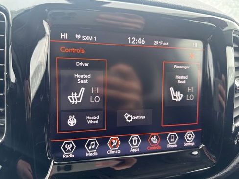 Used 2020 Jeep Compass Limited image 30