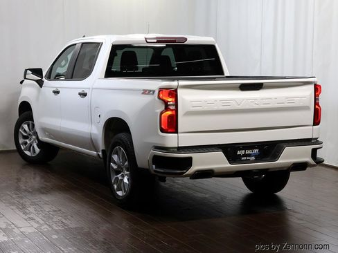 Used 2021 Chevrolet Silverado 1500 Custom image 9