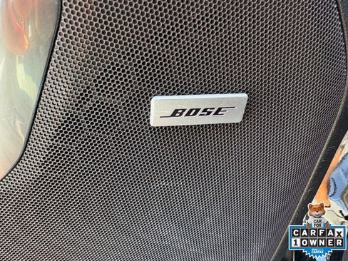 Used 2024 Chevrolet Suburban Premier RWD image 18