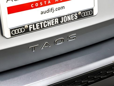 Used 2024 Volkswagen Taos S image 9