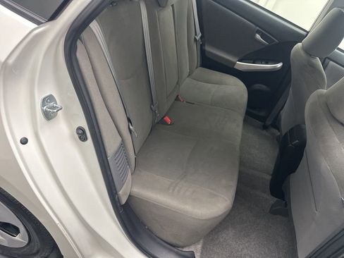 Used 2015 Toyota Prius Two image 11