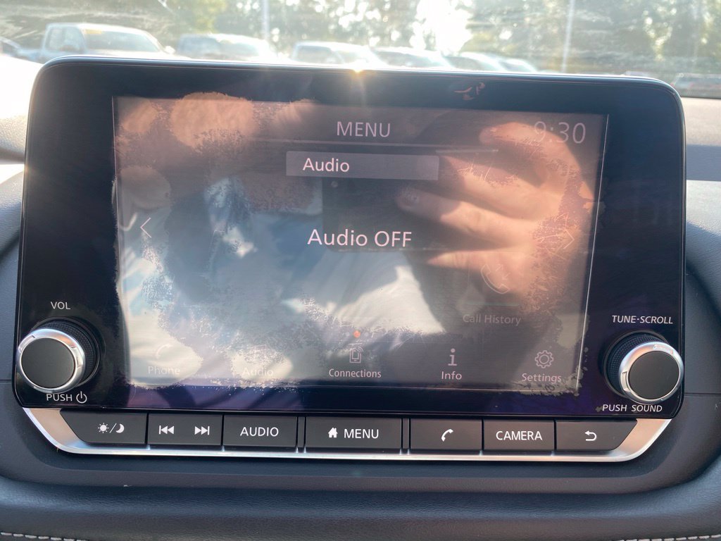 Used 2021 Nissan Rogue S FWD image 20