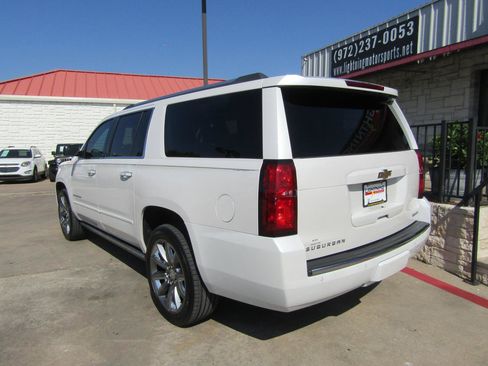 Used 2017 Chevrolet Suburban Premier w/ Max Trailering Package RWD image 3