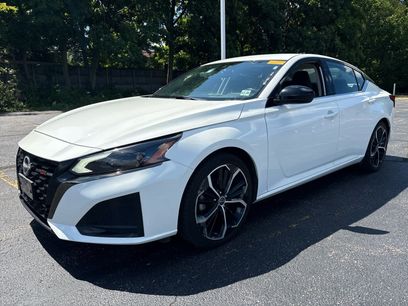 Used 2024 Nissan Altima 2.5 SR
