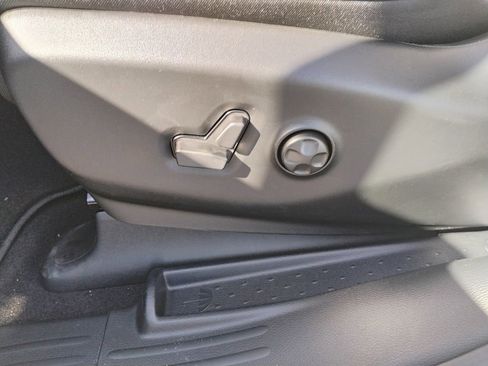 New 2026 Chrysler Pacifica Select image 22