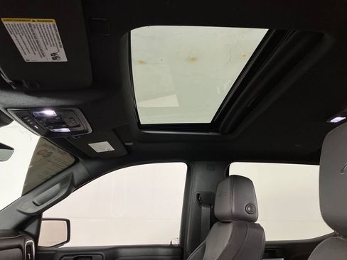 Used 2021 GMC Sierra 1500 AT4 w/ Technology Package image 37