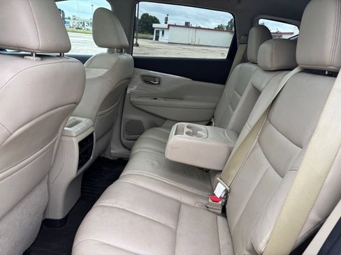Used 2015 Nissan Murano Platinum w/ Platinum Technology Package AWD/4WD image 10