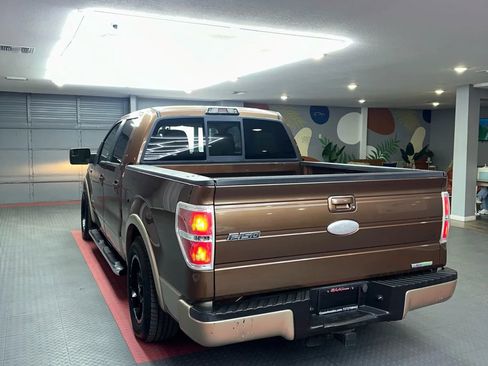 Used 2011 Ford F150 Lariat image 4