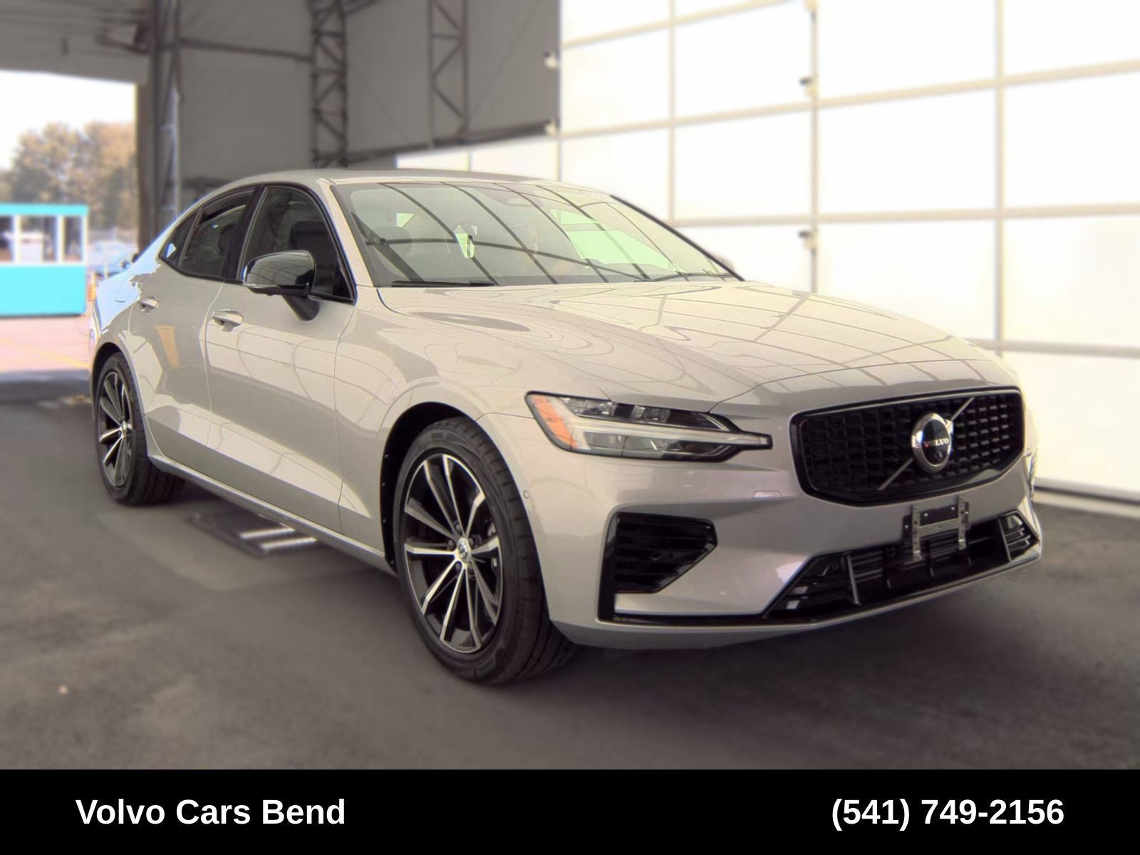 Used 2023 Volvo S60 T8 Plus AWD/4WD image 1