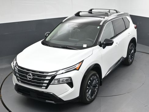 New 2026 Nissan Rogue Platinum w/ Platinum Premium Package image 34