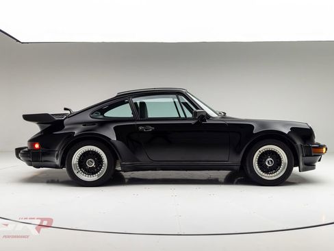 Used 1987 Porsche 911 Carrera image 2