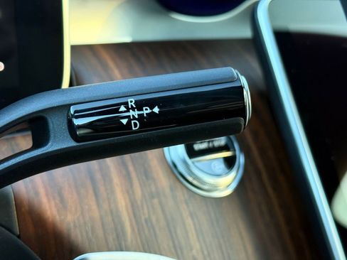 New 2026 Mercedes-Benz C 300 4MATIC Sedan image 17