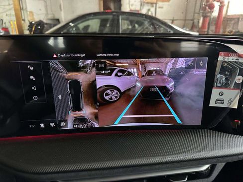 New 2025 Audi SQ5 Premium w/ Convenience Package image 21