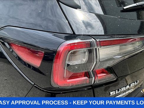 Used 2023 Subaru Outback Premium AWD/4WD image 30