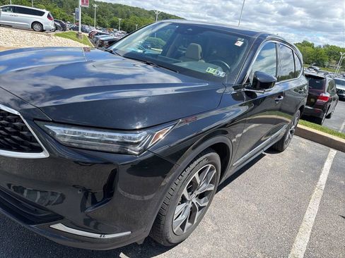 Used 2023 Acura MDX SH-AWD w/ Technology Package image 3