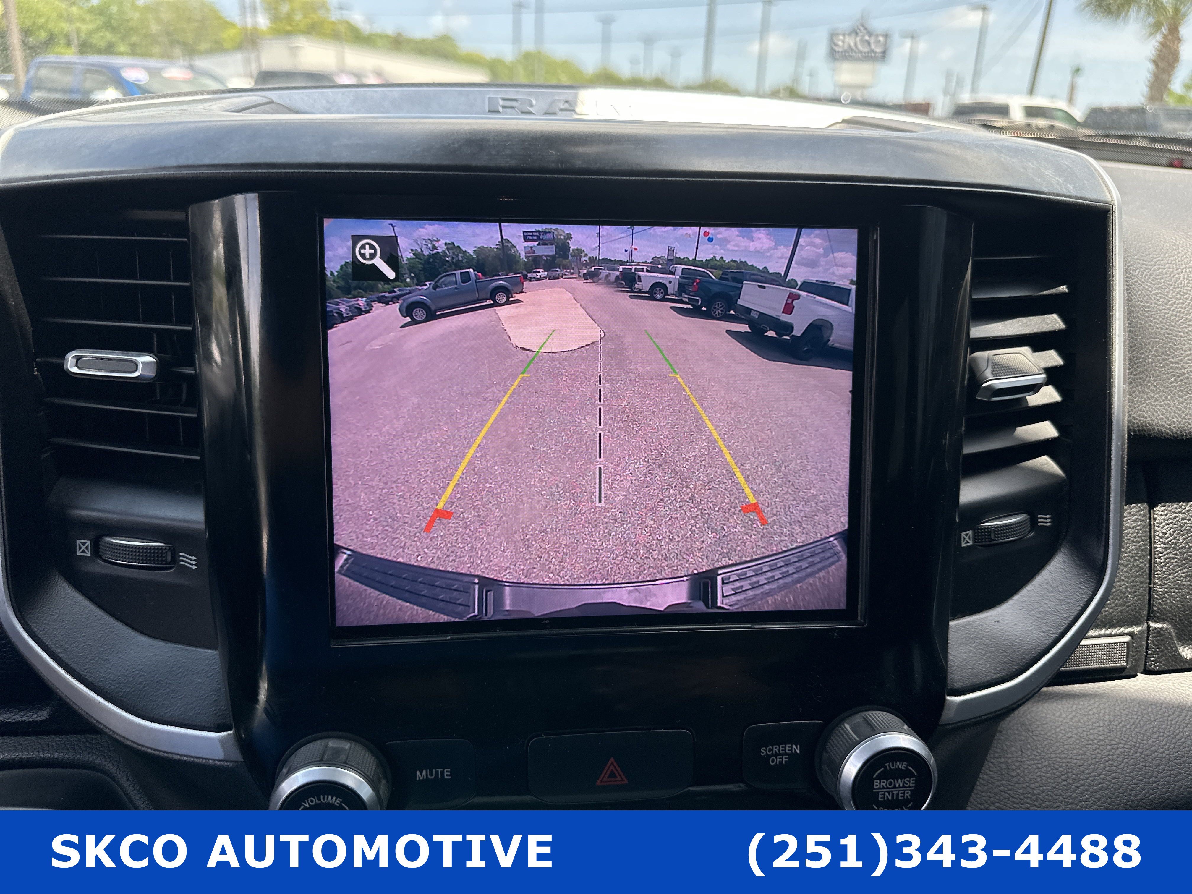 Used 2020 RAM 1500 Big Horn AWD/4WD image 17