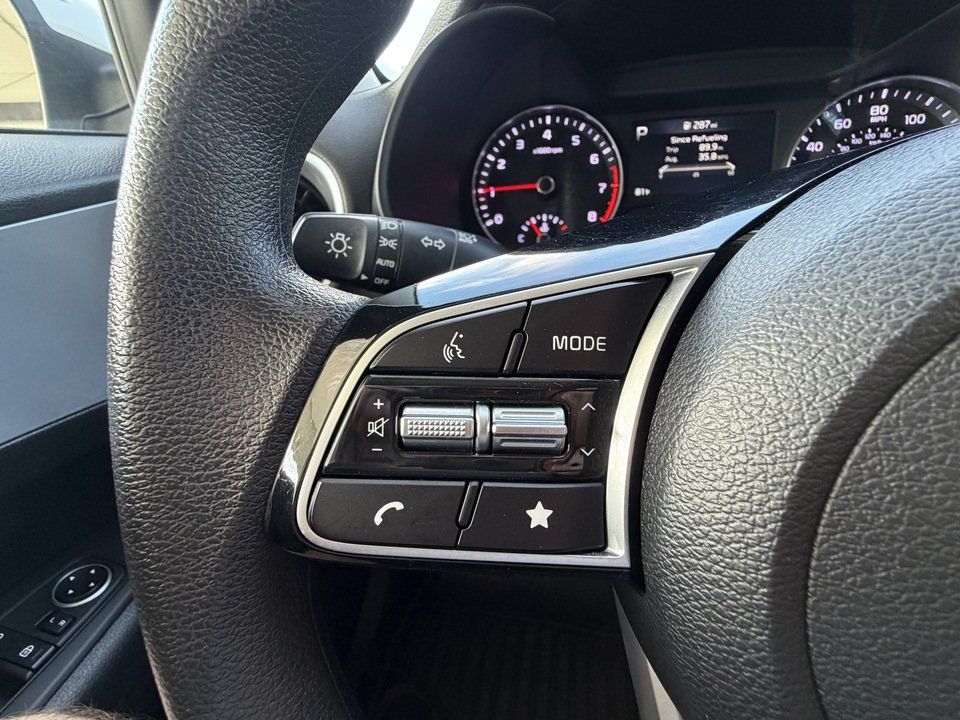 Used 2024 Kia Forte LXS FWD image 12