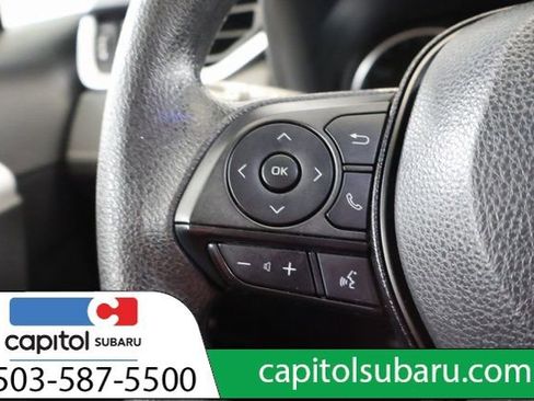 Used 2022 Toyota RAV4 LE AWD/4WD image 18