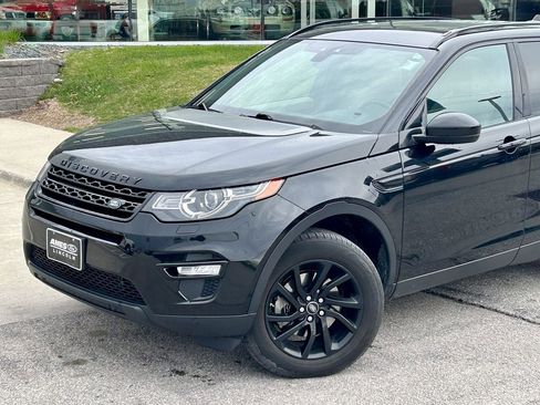 Used 2016 Land Rover Discovery Sport HSE AWD/4WD image 2