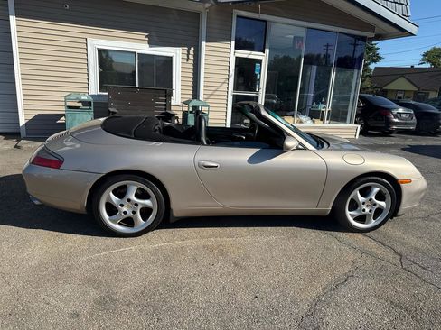 Used 2000 Porsche 911 Carrera RWD image 18