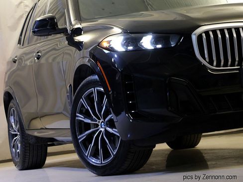 Certified 2024 BMW X5 xDrive40i w/ M Sport Package AWD/4WD image 4