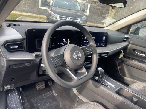 New 2026 Nissan Kicks SV w/ SV Premium Package image 10