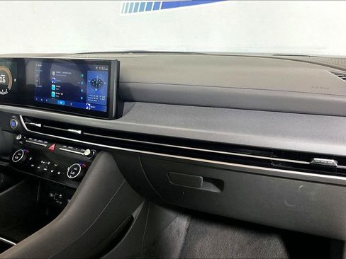 Used 2025 Hyundai Sonata SEL FWD image 12