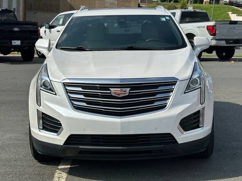 Used 2017 Cadillac XT5 Luxury w/ Driver Awareness Package FWD image 10