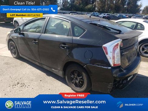 Used 2014 Toyota Prius Two image 3