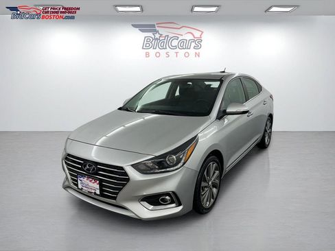Used 2022 Hyundai Accent Limited image 1