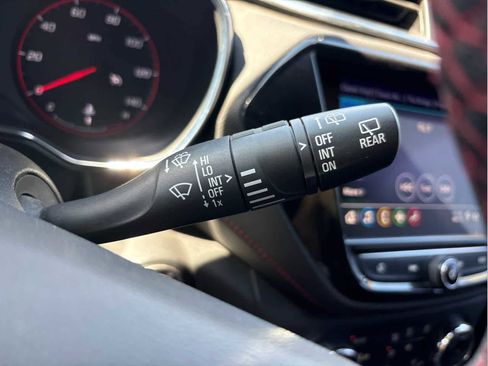 Used 2021 Chevrolet TrailBlazer RS w/ Convenience Package image 27