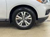 Used 2020 Nissan Pathfinder S image 4