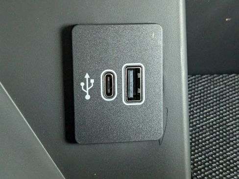 New 2025 Ford F150 Lariat w/ Equipment Group 501A Mid image 25