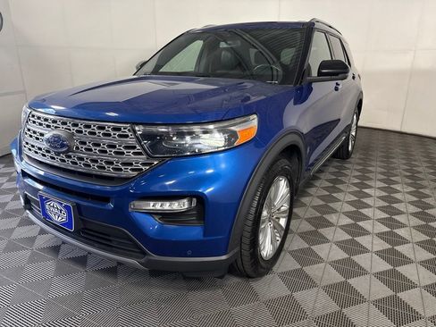 Used 2020 Ford Explorer Limited w/ Class III Trailer Tow Package AWD/4WD image 5