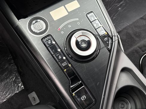 New 2025 Kia Niro Wind image 7