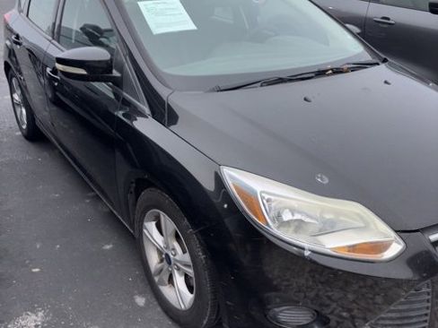 Used 2014 Ford Focus SE image 2