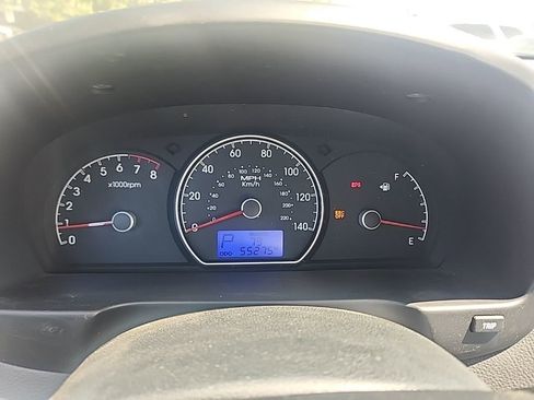 Used 2010 Hyundai Elantra SE image 12