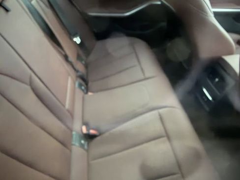 Used 2022 BMW 330i Sedan w/ M Sport Package image 7