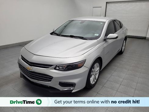 Used 2018 Chevrolet Malibu LT FWD image 1