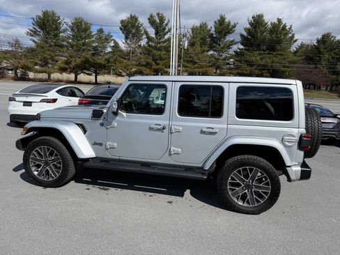 Used 2024 Jeep Wrangler High Altitude image 7