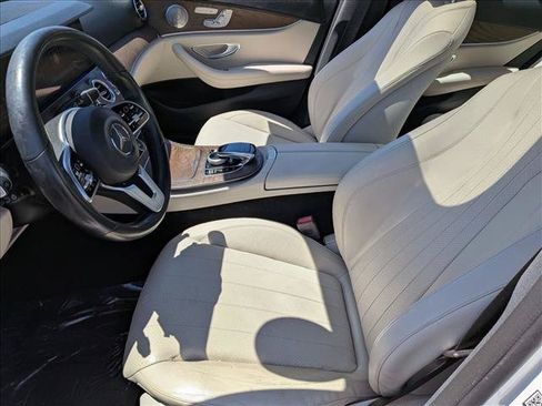 Used 2019 Mercedes-Benz E 300 image 16
