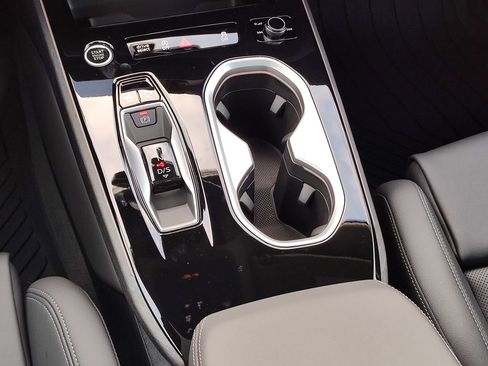 New 2026 Audi A6 Premium Plus image 10