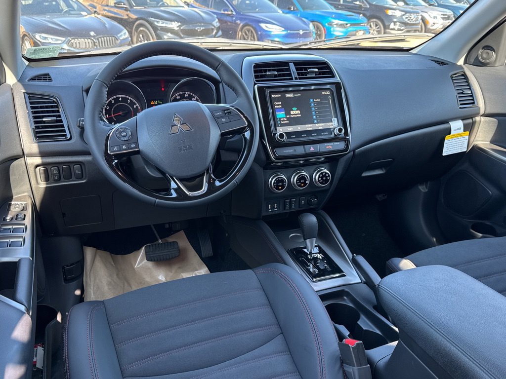New 2027 Mitsubishi Outlander Sport SE FWD image 7