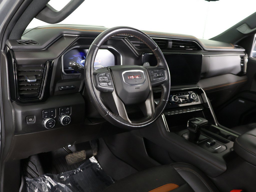 Used 2023 GMC Sierra 1500 AT4 w/ Technology Package AWD/4WD image 30
