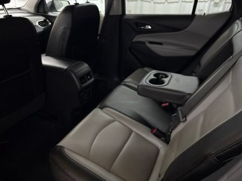 Used 2021 Chevrolet Equinox Premier FWD image 24